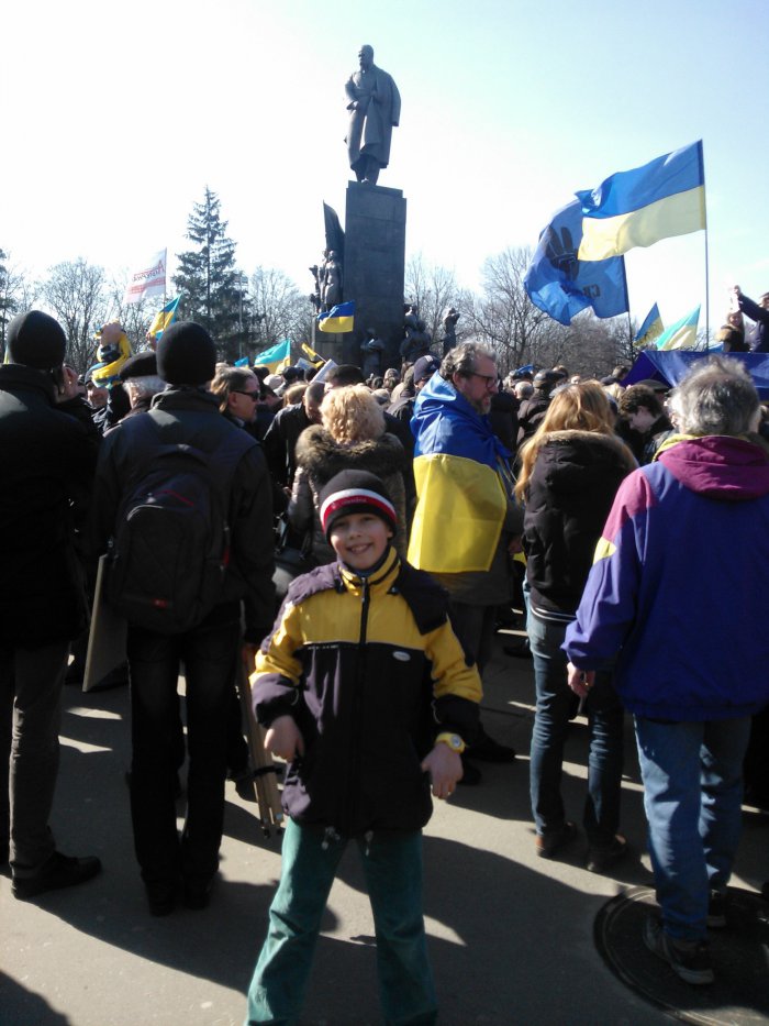 Митинг в поддержку целостности и независимости Украины в Харькове (ФОТО)