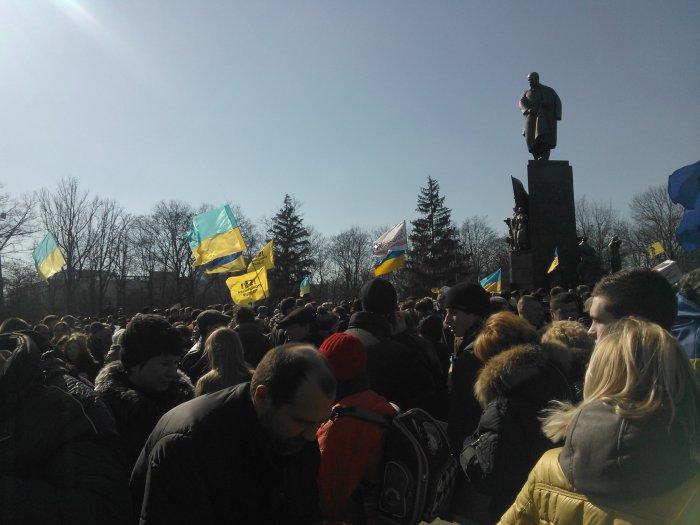 Митинг в поддержку целостности и независимости Украины в Харькове (ФОТО)