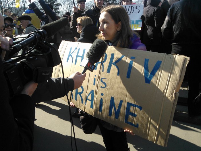 Митинг в поддержку целостности и независимости Украины в Харькове (ФОТО)