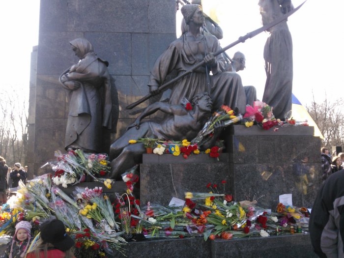 Митинг в поддержку целостности и независимости Украины в Харькове (ФОТО)