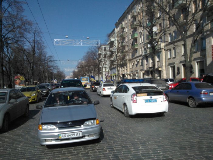Митинг в поддержку целостности и независимости Украины в Харькове (ФОТО)