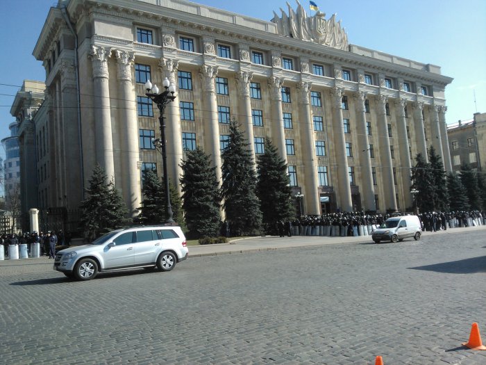 Митинг в поддержку целостности и независимости Украины в Харькове (ФОТО)