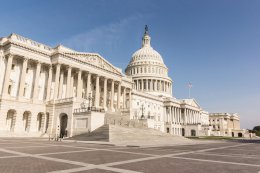 Представители Сената США едут в Киев