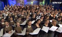 Латвийский хор исполнил Гимн Украины (ВИДЕО)