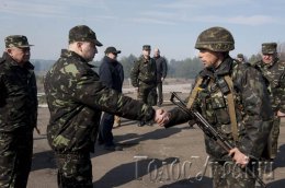 Украинская армия готова защищать свою страну (ВИДЕО)