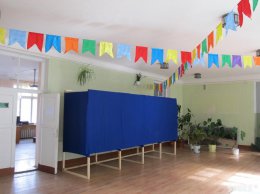 В Крыму открылись избирательные участки