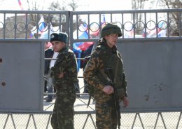 В Минобороны говорят, что некоторые военнослужащие из Крыма отказываются голосовать
