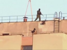 Обнародовано видео обстрела людей в Симферополе (ВИДЕО)