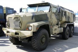 Российские боевики захватили автобат в Бахчисарае