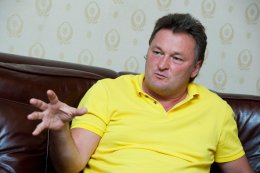 Геннадий Балашов: «Путин в глазах ЕС и США выглядит нелепо – Крым схватил, а убежать не может»