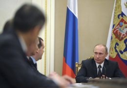 Путин образовал Крымский федеральный округ и назначил представителя Кремля на полуострове