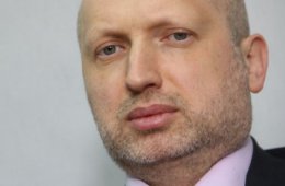 Турчинов опроверг сообщение о финансировании ремонта Майдана из зарплат украинцев (ВИДЕО)