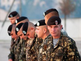 Первая группа морпехов покинет Крым уже сегодня