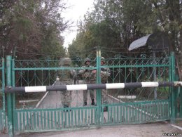 Украинские десантники взяли под свой контроль навигационную станцию ЧФ России на Арабатской Стрелке (ВИДЕО)