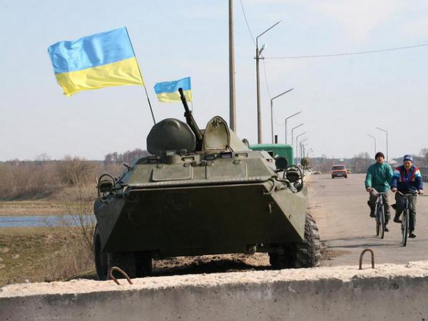 Украинские военные до автоматизма оттачивают теоретические и практические навыки (ФОТО)