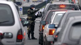 Украинцам, которые соберутся в Крым на отдых, придется получать временные удостоверения