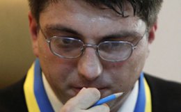 Минюст требует найти судей Тимошенко