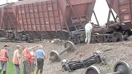 В Армении сошел с рельсов поезд с золотой рудой