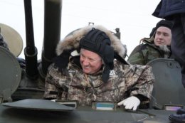 Путин увеличил срок службы в армии на 5 лет