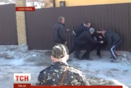 На Донетчине призывники устроили пьяную драку (ВИДЕО)
