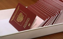 В Крыму приостановили выдачу российских паспортов