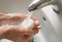 Антибактериальное мыло вредно для здоровья