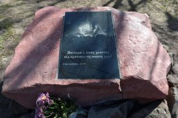 В Киеве открыли памятник "Ангелам в белых халатах" (ВИДЕО)