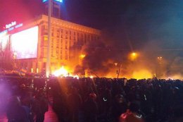 В Киеве похоронили неизвестного героя, сгоревшего в Доме профсоюзов (ВИДЕО)