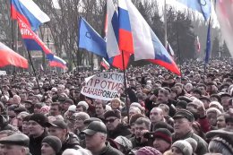 Пророссийские активисты в Харькове разогнали Евромайдан (ВИДЕО)