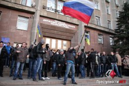 В Николаеве попытки сепаратистов проникнуть в здание ОГА были отбиты милицией (ВИДЕО)