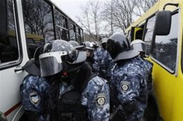 Милиция задержала активистов Майдана, ехавших на митинг в Харьков