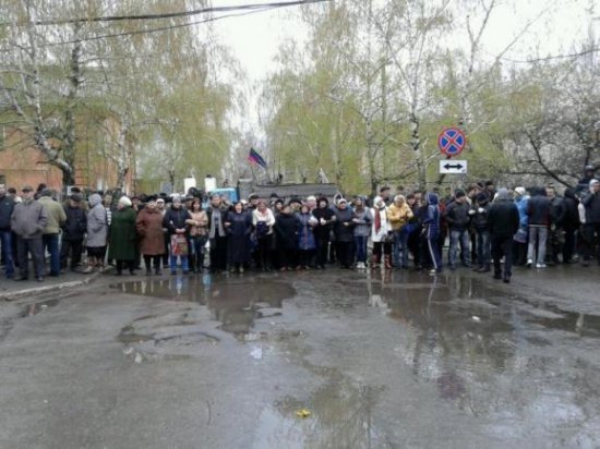 В Славянске сепаратисты заминировали мост (ФОТО)
