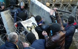Восток Украины охватил революционный хаос