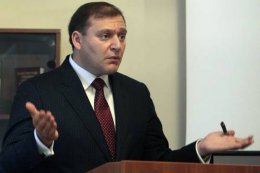 Добкин не одобрил действия самопровозглашенного президента Юго-Востока