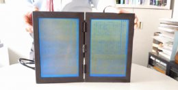 Старая электронная книга с двумя LCD-экранами, обогнавшая свое время (ВИДЕО)
