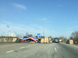 Горловка несмотря на обстановку живет своей жизнью (ФОТО)