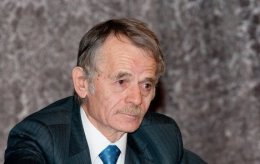 Джемилев не собирается выполнять требования оккупантов Крыма