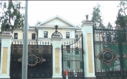 У Януковича есть роскошный особняк на Рублевке