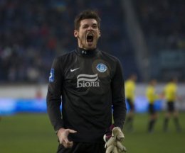 Вратарь «Днепра» Денис Бойко снова травмировал игрока (ВИДЕО)
