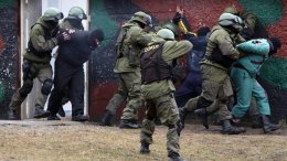 МВД обратилось к украинцам с призывом оказать финансовую помощь силовикам на Донбассе