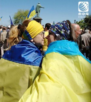 Одесситы провели велопробег и уличный концерт в поддержку единства Украины (ФОТО)