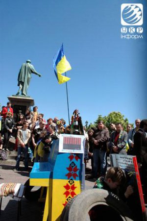Одесситы провели велопробег и уличный концерт в поддержку единства Украины (ФОТО)