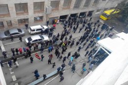 Пострадавшие во время столкновения в Донецке (ФОТО+ВИДЕО)