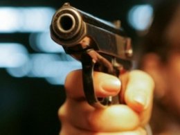 На автостоянке в Сумах застрелили мужчину