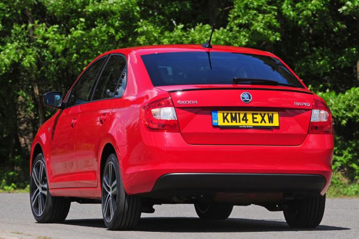 Skoda Rapid Sport - бюджетный автомобиль с элементами спорткара (ФОТО)