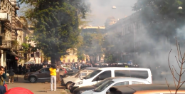 В Одессе гремят выстрелы, есть раненые (ВИДЕО)