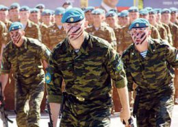 Группа вооруженных террористов напали на десантников близ Славянска
