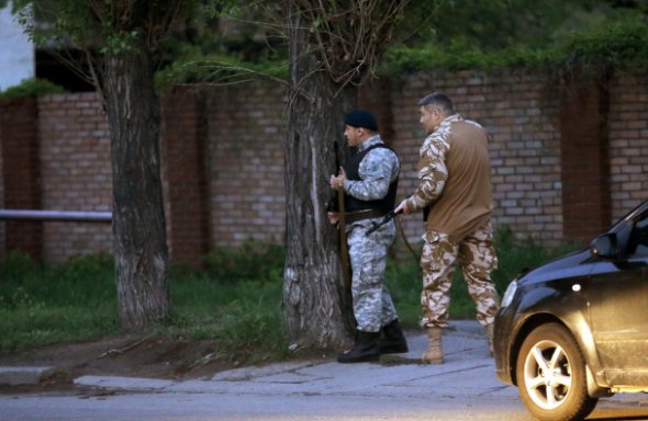 Пророссийские боевики терроризируют Луганск (ФОТО)