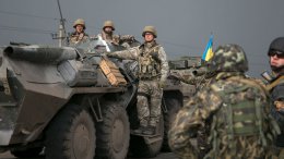 В Краматорске при виде БТРов террористы разбежались от баррикад