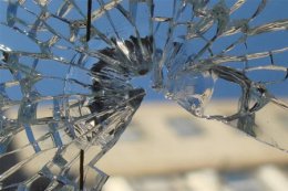 Террористы обстреляли микроавтобус с ранеными